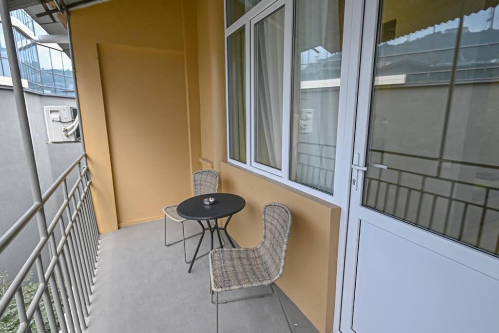 Studio With Balcony In Old City Τυφλίδα Εξωτερικό φωτογραφία